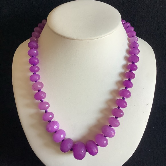 New Genuine faceted purple Quartz beads necklace.